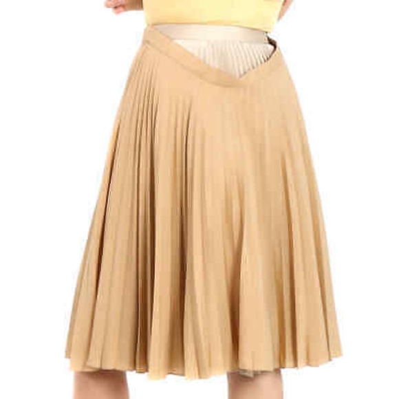 14. NWT BURBERRY SANDBANK LAYERED PLEATED SKIRT SIZE 0 - Picture 3 of 11